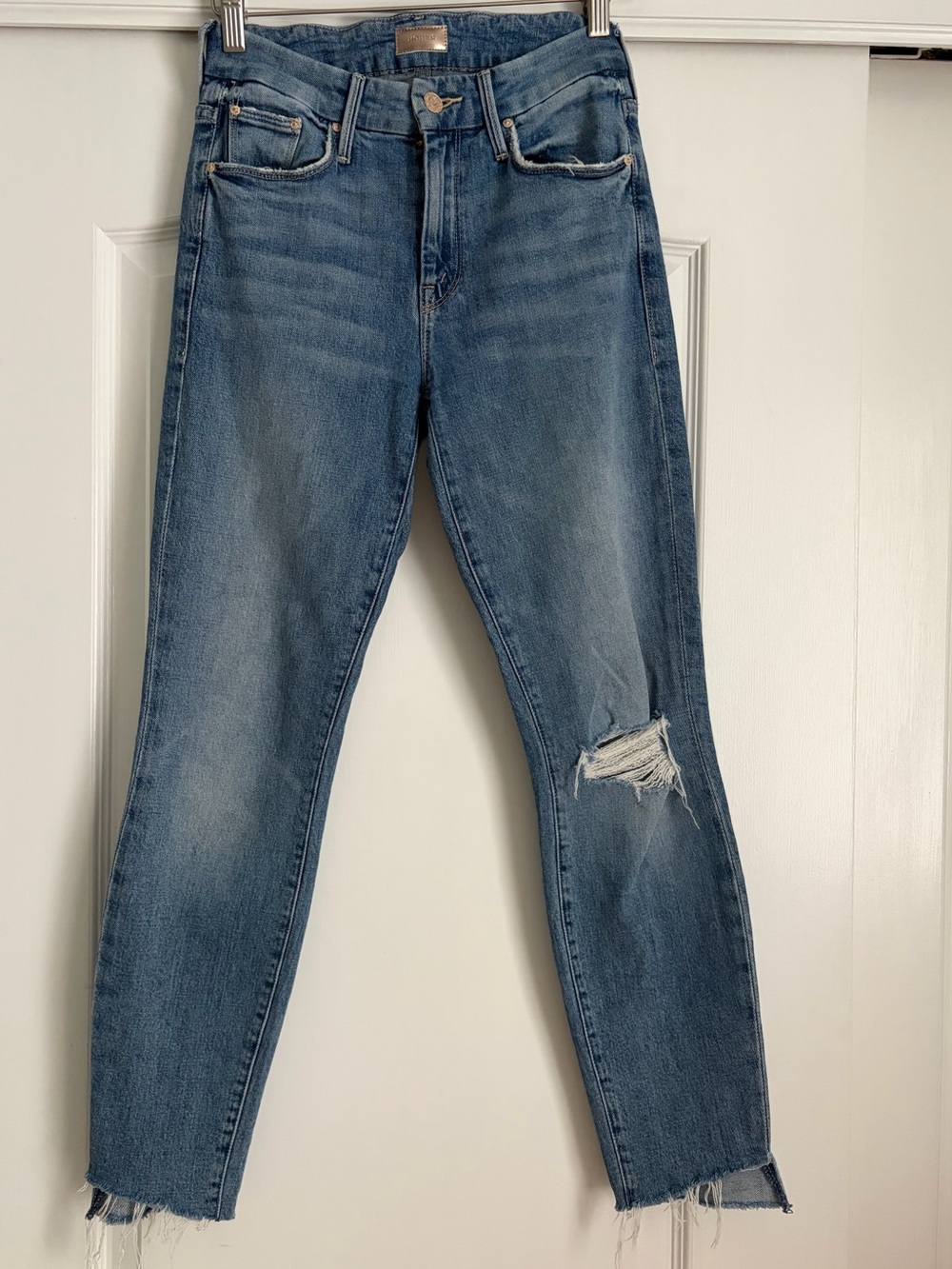 MOTHER The Looker Ankle Step Fray Jeans 25 Exposed Secret Sister